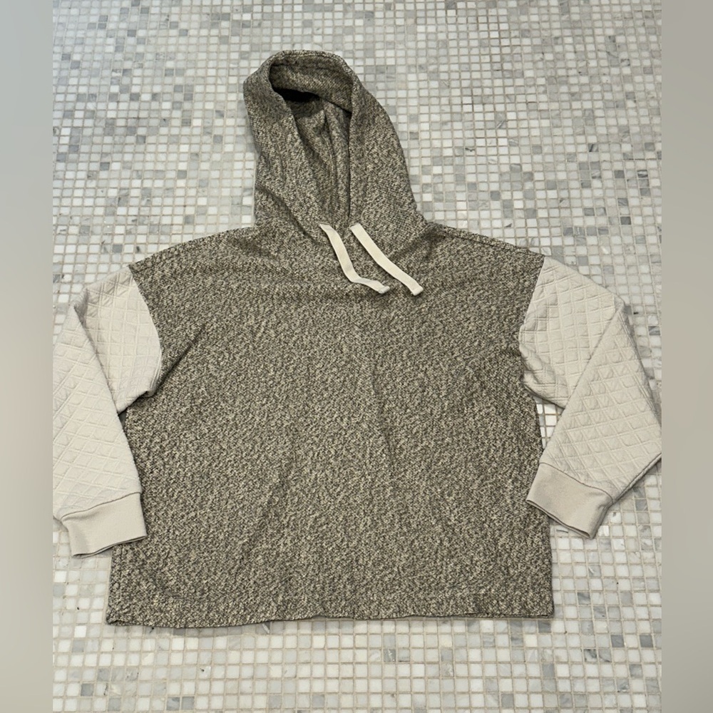 Madewell Quilted Sleeve Ivory Gray Hoodie Sweatshirt